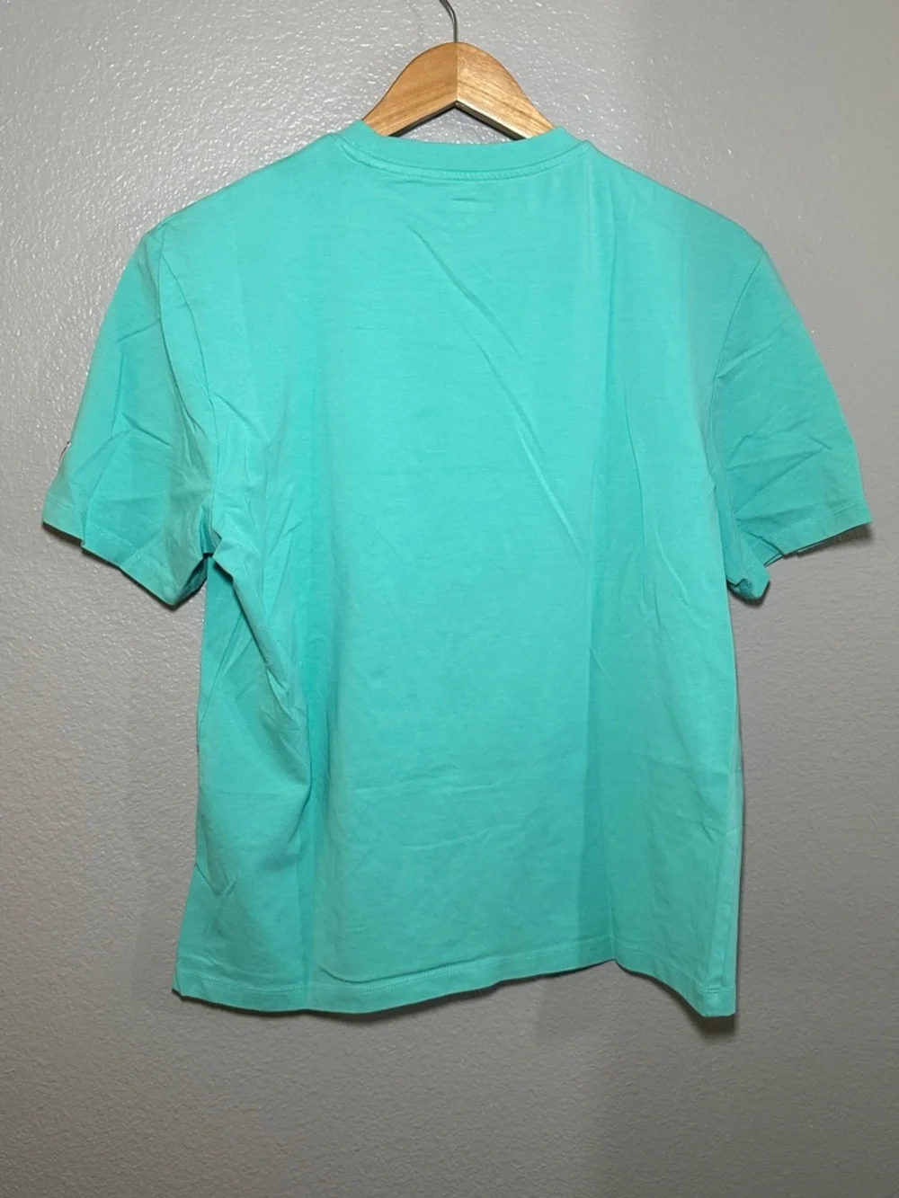 GUESS Men's Mint Green Logo Short Sleeve T-Shirt - Picture 4 of 7